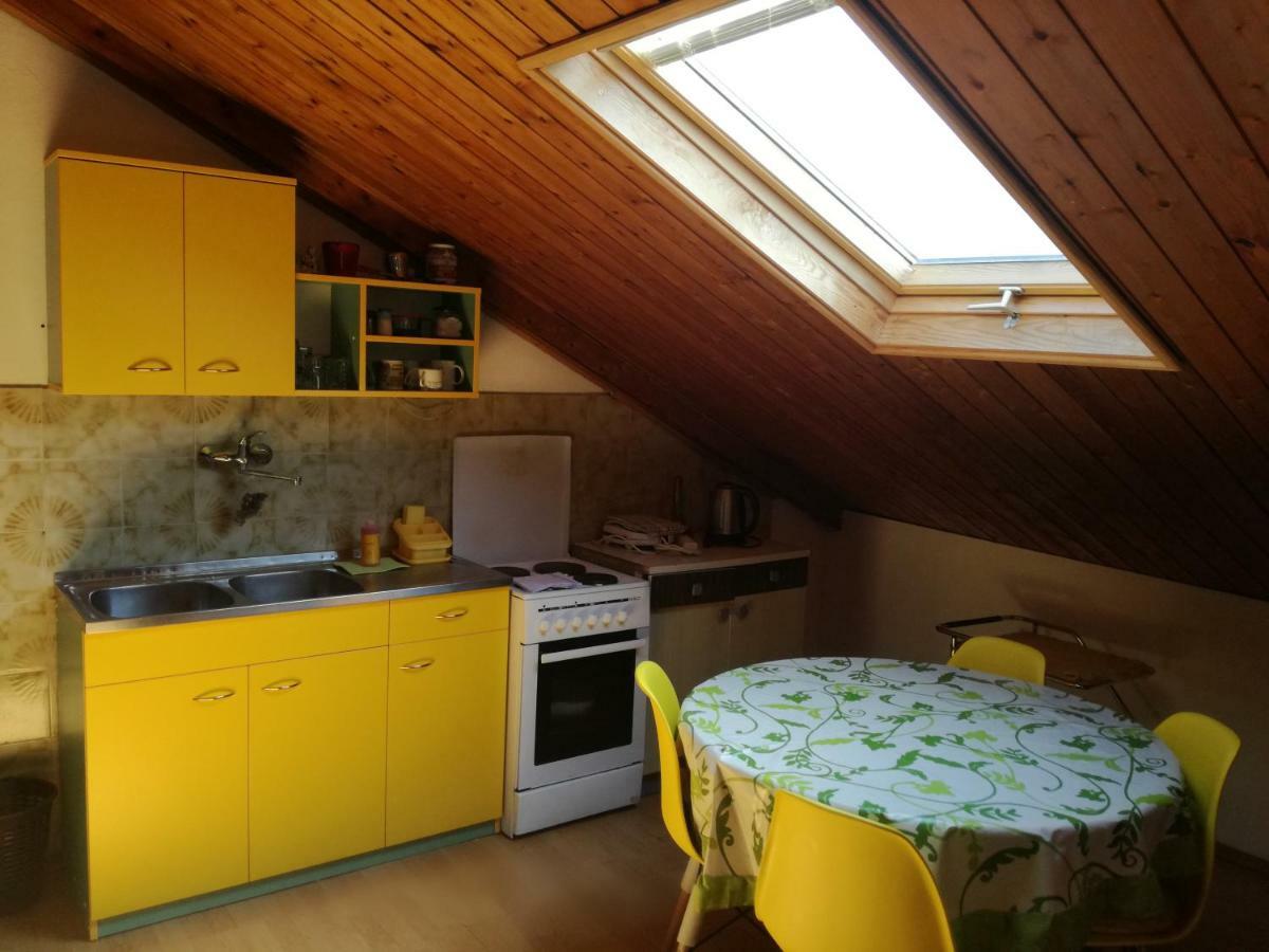 Bak Gostinjska kuća 3*